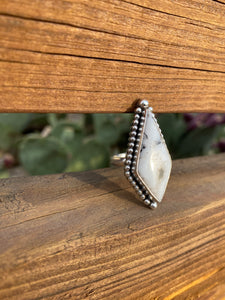 White Buffalo Beaded Kite Ring - size 5.25