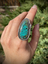 Load image into Gallery viewer, Blue-green Hubei Turquoise Scorpion Ring - size 7.75