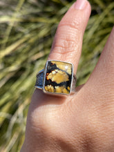 Load image into Gallery viewer, Aloe Variscite Square Ring with Textured Band—size 5