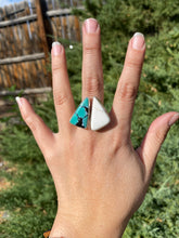 Load image into Gallery viewer, Snowlake Turquoise and White Buffalo Double Ring - size 8.5/9