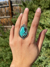 Load image into Gallery viewer, Snowlake Turquoise Teardrop Ring - size 10