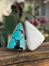 Load image into Gallery viewer, Snowlake Turquoise and White Buffalo Double Ring - size 8.5/9