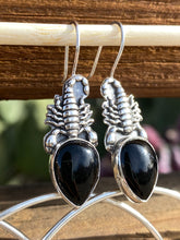 Load image into Gallery viewer, Scorpion Swing Hoops—Black Onyx