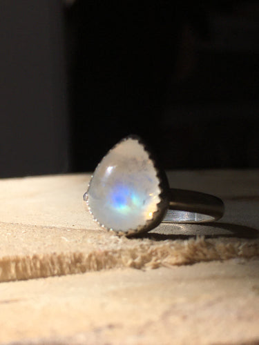 Gemmy moonstone everyday ring - size 6.5