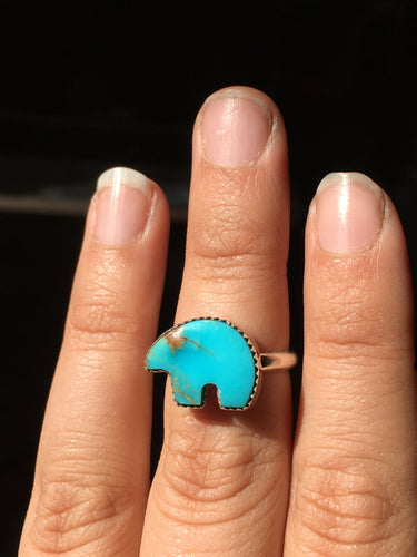 Osito Ring #4 - Bright blue turquoise with eyespot (size 6)